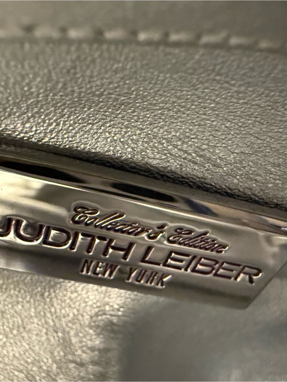 Judith Leiber Wildcat Snow Leopard - Picture 10 of 12